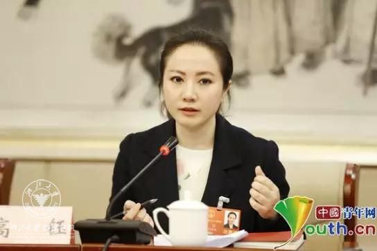 全国人大代表、重庆盼达汽车租赁有限公司总经理、浙江大学管理学院校友高钰.jpg