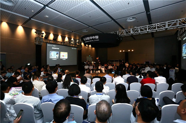 现场观众 (2).jpg