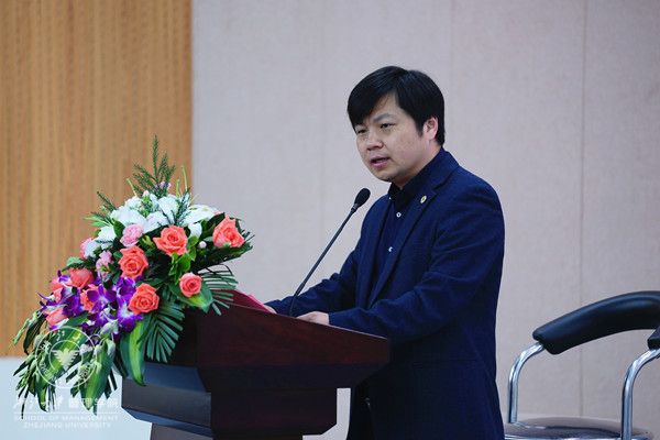 吴书记_副本.jpg