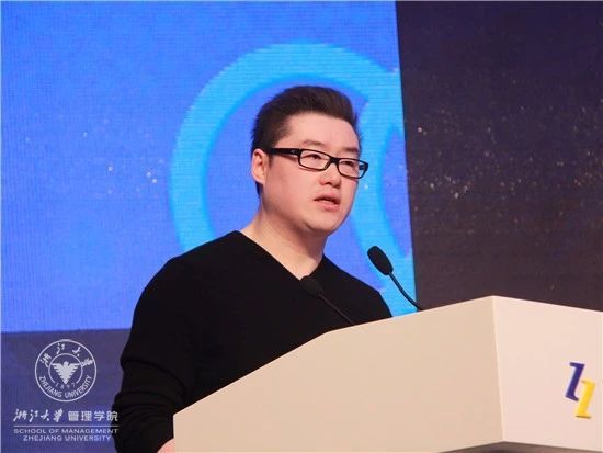 汉鼎股份创始人、汉鼎宇佑集团董事长、浙大管院校友王麒诚.jpg